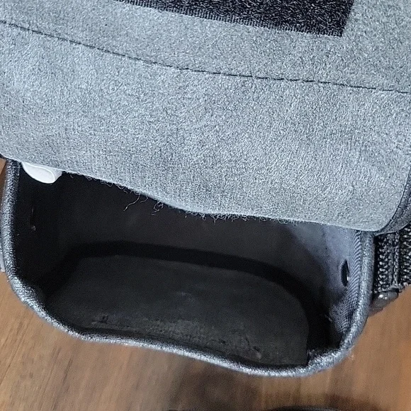 Simmons Spectrum Compact Binoculars with Case Model 99730 - Picture 7 of 8